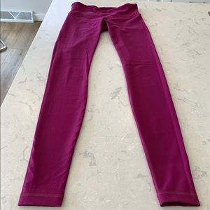 LuluLemom Wunder Under Leggings